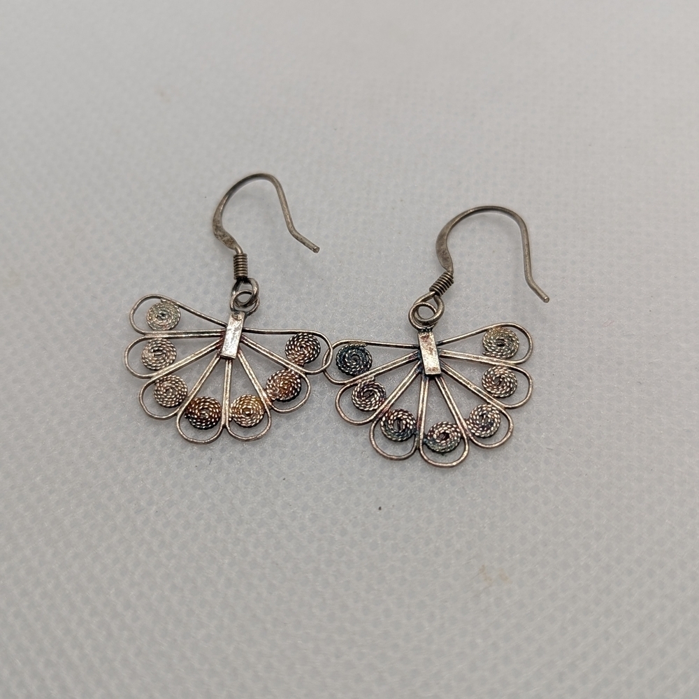 Silver Fan-Shaped Earrings